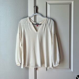 NWOT {Vince Camuto} Top